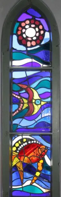 Kirchenfenster, Taufkapelle, Fische